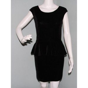NWOT Women's Guess Cap Sleeve Velvet Peplum Black Dress Size 6